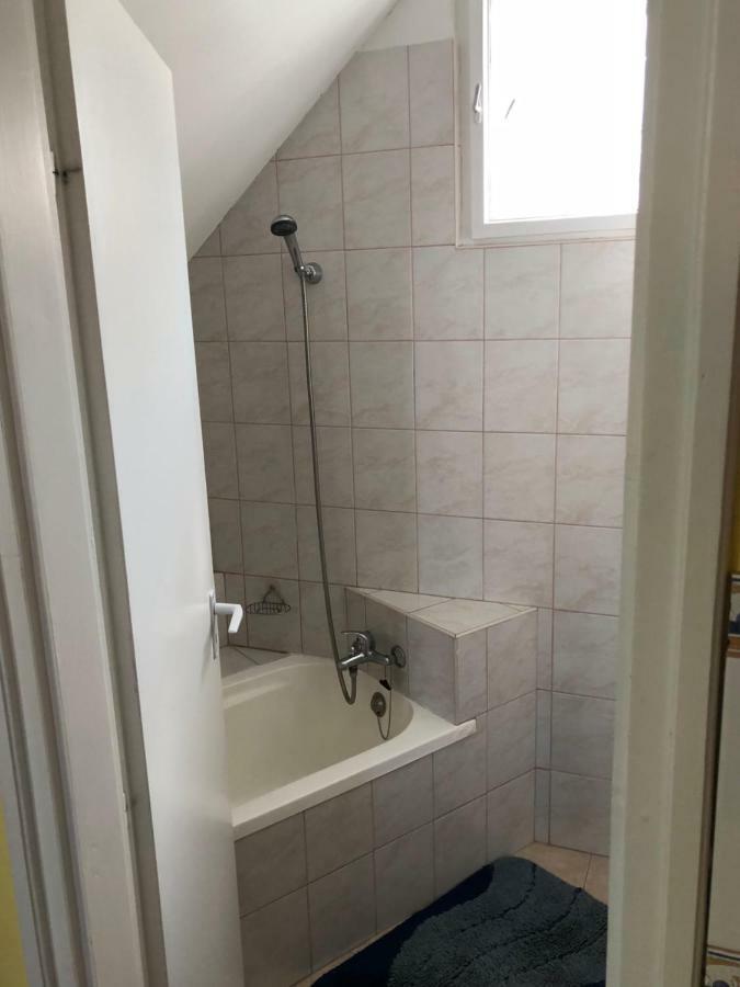 Liget Apartman Balatonföldvár Eksteriør billede