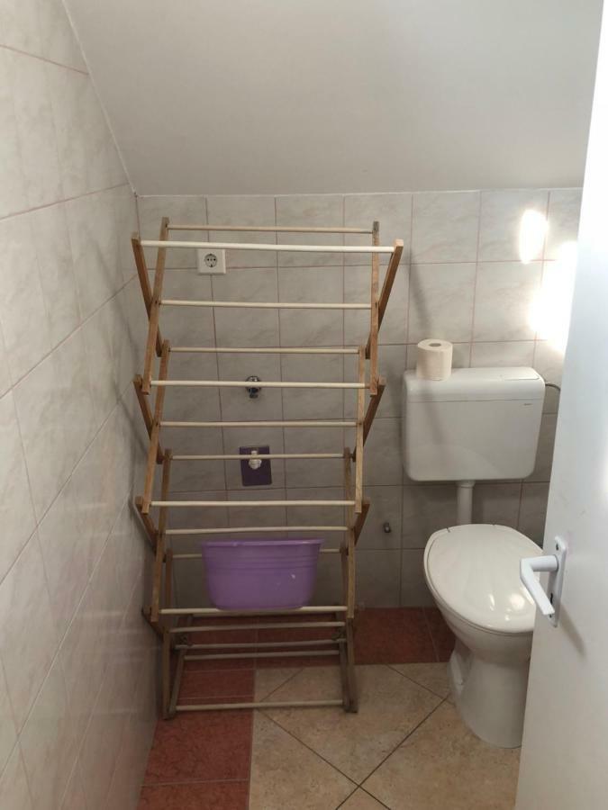 Liget Apartman Balatonföldvár Eksteriør billede